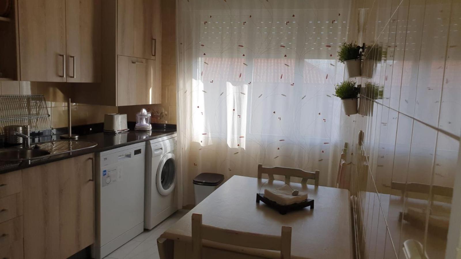 Apartamentos Ad บียานูเอบา เด อาโรซา ภายนอก รูปภาพ